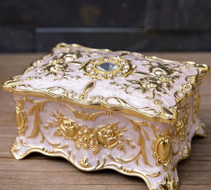 Ife Treasure Chest