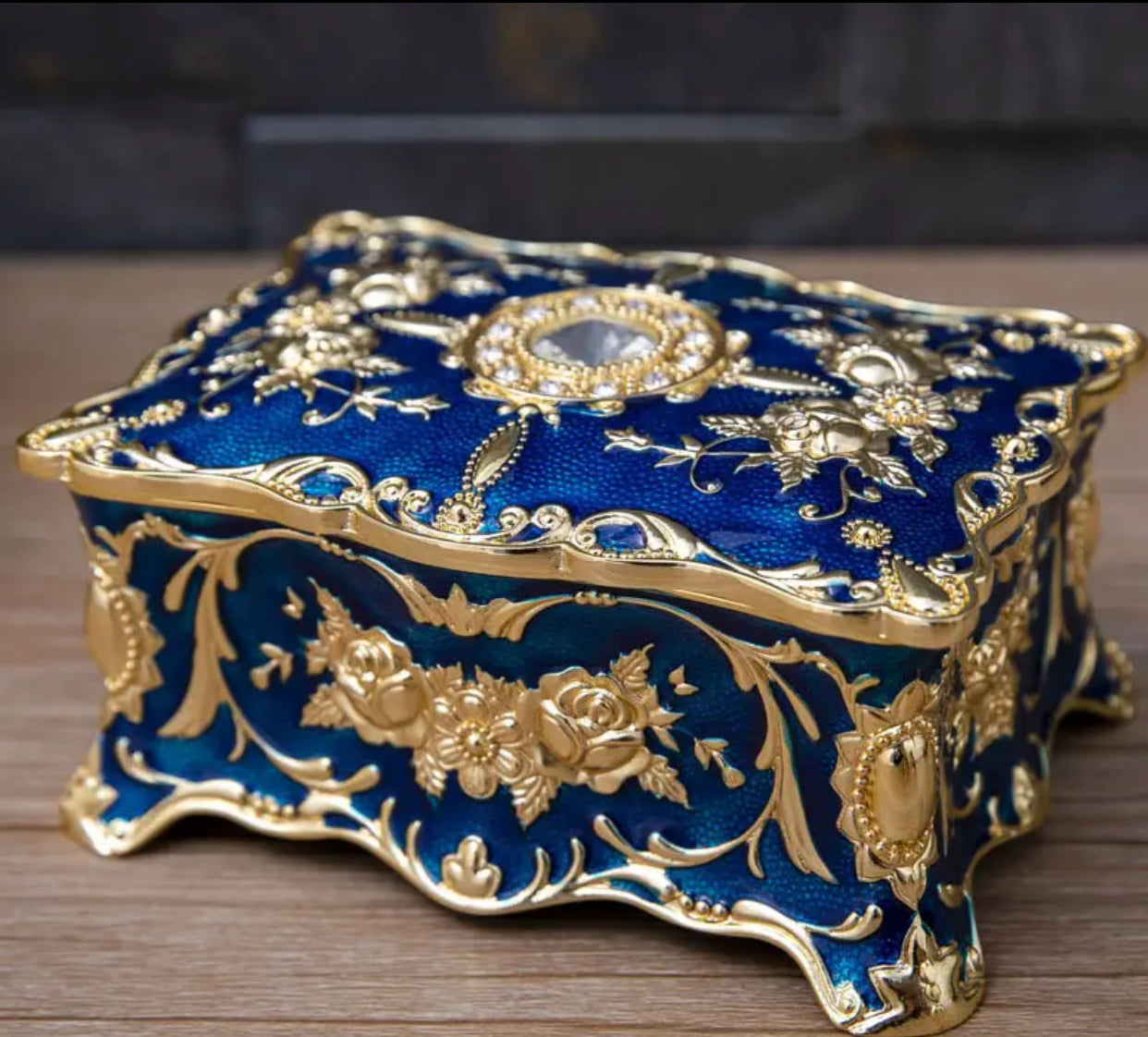 Ife Treasure Chest